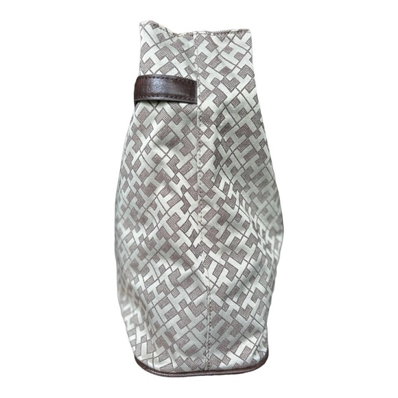 NEW Tommy Hilfiger Large Beige Tote Bag Brown Leather Trim - Picture 3 of 13